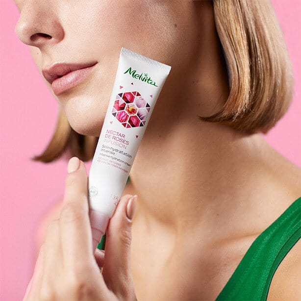 06-Nectar-de-Rose-Modele-Melvita-Grymm-Visual-Storytellers